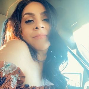 Meet your Posher, Mayra